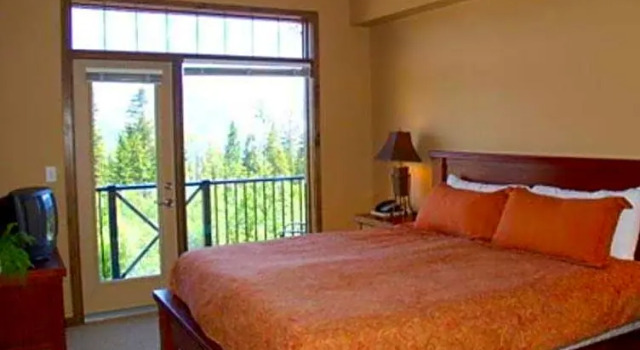 Двухместный номер Standard Glacier Mountaineer Lodge