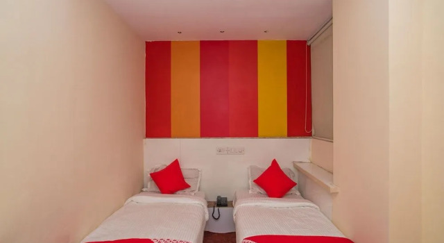 OYO 16568 Bhagini Residency, Varaa Hotelli Hotellit Bangalore pysäköinnillä, Pysäköinti