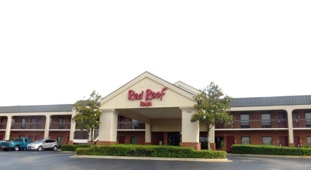 Red Roof Inn Prattville, Book Hotel Hoteller i Prattville med parkering, Parkering