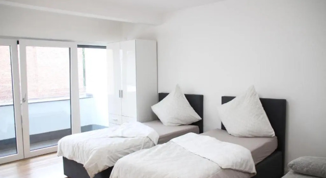 Casa Kronengarten Nr 4, Забронировать Отель Хильден Северный Рейн-Вестфалия, рядом с Hildorado