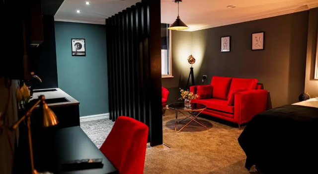 Апартаменты Deluxe The Old Post Office Warrington by Deuce Hotels