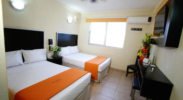 Четырёхместный номер Standard Hotel Estadio