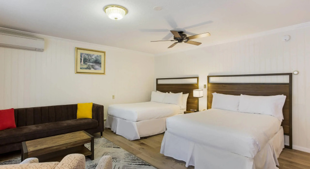 Четырёхместный номер Standard The Palmer House Resort, an Ascend Collection Hotel