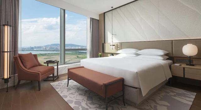 Двухместный люкс с видом на озеро Hyatt Regency Changshu Kuncheng Lake