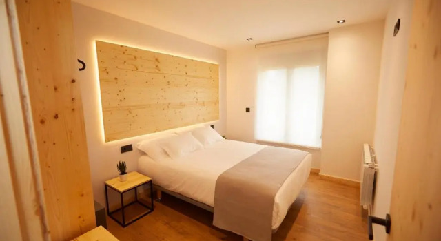 Apartamentos Arumes do Mar e Montaña - Viveiro, Book Apartment Viveiro 
