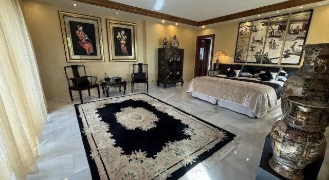 Вилла Luxury Villa Turrion
