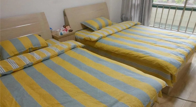 Jiujiu Happy Apartment, Rezerwuj Apartament Hotele w Kunming z parkingiem, Parking
