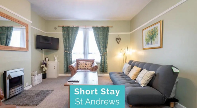 Homely & Central 2 Bed Flat with Parking, Забронировать Отель Отели Сент-Андрус 3 звезды, рядом с St Andrews Cathedral, 3*