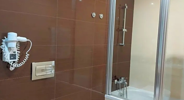 Четырёхместный номер Standard Hotel Aguiar da Pena