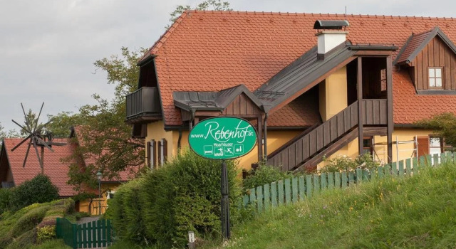 Weingut Rebenhof Moarhäuser