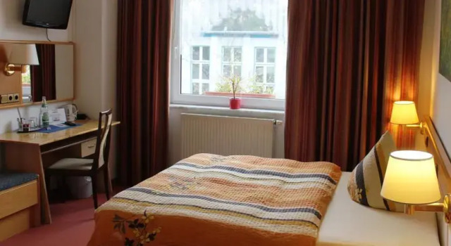 Hotel Wichert, Book Hotel Fuerstenwalde Brandenburg an der Havel
