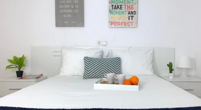 COSY FLATS BENIDORM CENTRO 5º, Забронировать Отель Бенидорм Коста-Бланка, рядом с Boca del Calvari Museum