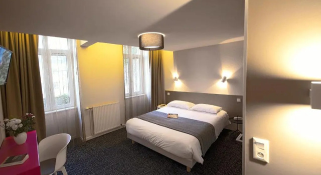 Номер Comfort Hôtel Du Port