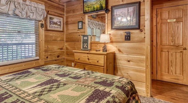 ER245 - Almost Heaven Great Location - Close To Town! 3 Bedroom Cabin by RedAwning, Забронировать Дом для отпуска Виллы Пиджен-Фордж, рядом с Развлекательный центр Lazer Port, Вилла