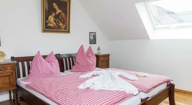 Cozy Apartment near Monschau & Eifel National Park, Забронировать Апартаменты/квартира Отели Айфель с парковкой, Парковка
