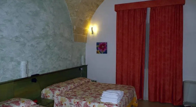 Villa Arneide bed and breakfast, Buchen Sie Villa Hotels in Porto Cesareo mit Parkplatz, Parkplätze