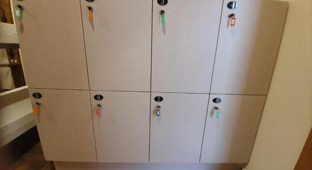 Кровать в общем номере Albergue Casa Cuartel