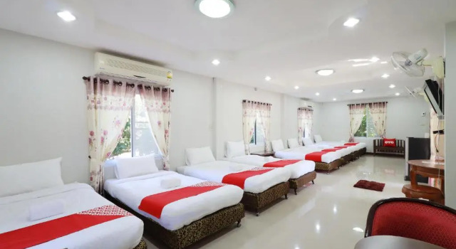 Люкс OYO 553 Kongsup Resort