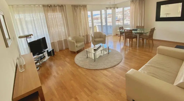 Modern, bright and spacious 3 bedrooms 2 bathrooms, Rezervovat Apartmán Montriond-Cour Lausanne