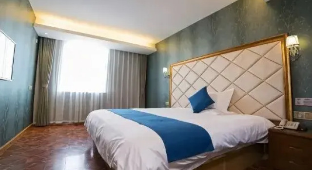 Люкс Business Shell Hotel (Yantai Gongshang Street)