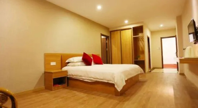 Люкс Business City 118 Express Hotel (Yangzhou Dongguan Street Heyuan Branch)