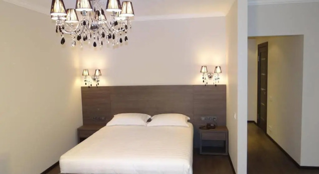 Apartlux Apartments