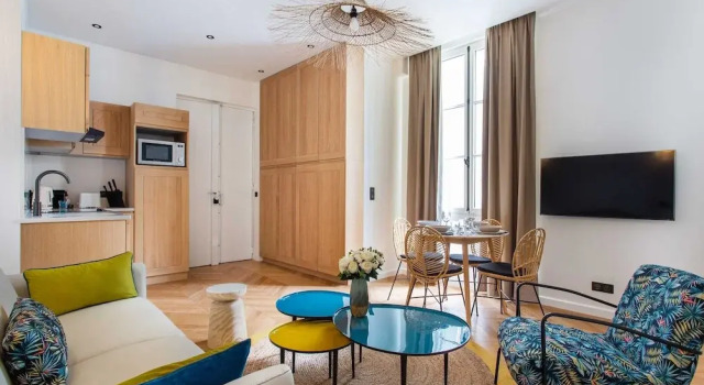 Comfortable Apartment - 1br/2p - Le Marais, Забронировать Апартаменты/квартира Париж Иль-де-Франс, рядом с Станция метро Rambuteau