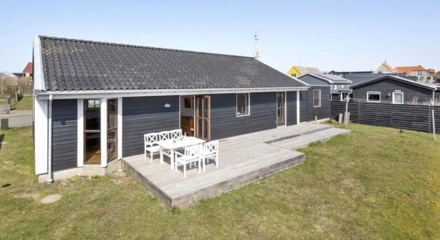 "Lätizia" - 250m from the sea in Western Jutland, Забронировать Отель Виде-Санне 