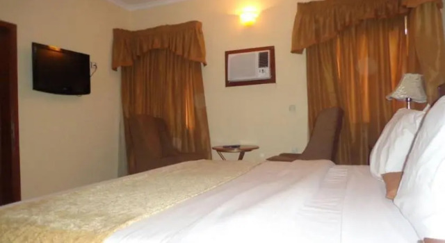 Daaty Hotel Limited