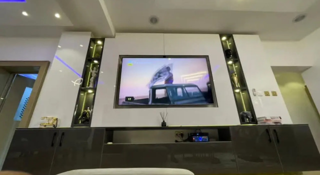 Modern Luxury 3 Bed With Pool & Gym in Lekki