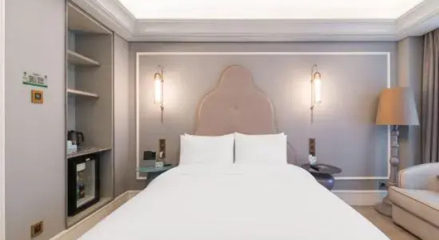 Капсула Privilege Mercure Shenzhen Sports Center Hotel
