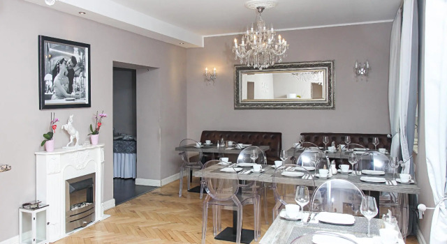 Hotel Lux