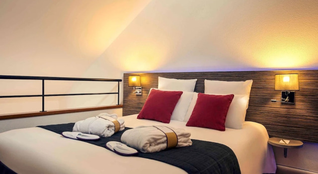 Двухместный номер Privilege Дуплекс с балконом Hotel Mercure Blois Centre