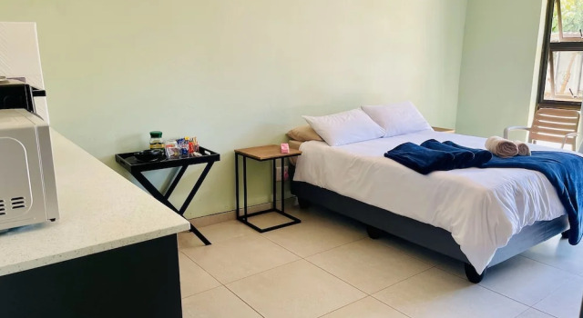 Room in B&B - Trendybliss Guest House - N0295
