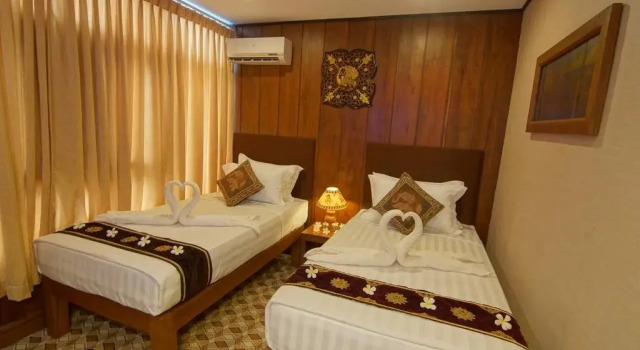 Ingyin Dormitory, Rezervați Hotel Nyaung-U 