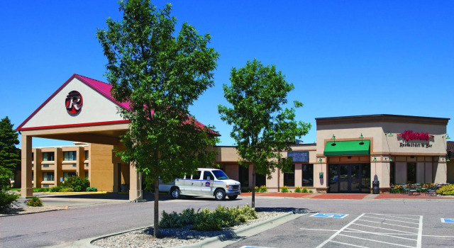 Best Western Ramkota Hotel Watertown, Reservar Hotel Watertown Dakota do Sul