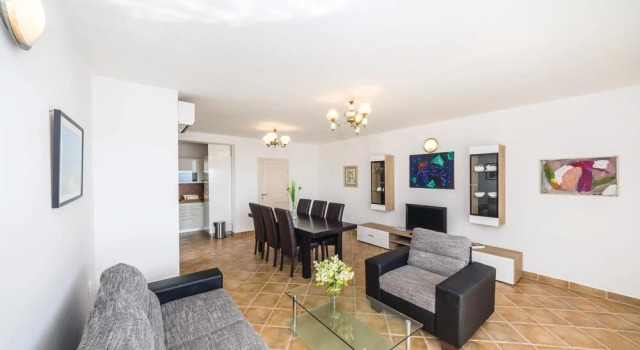 Stunning Apartment in Privlaka With 3 Bedrooms, Wifi and Outdoor Swimming Pool