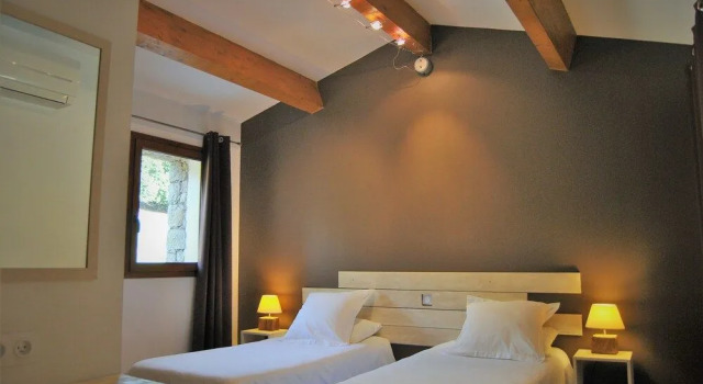 Maison dHôtes Zella, Prenota Bed & breakfast  