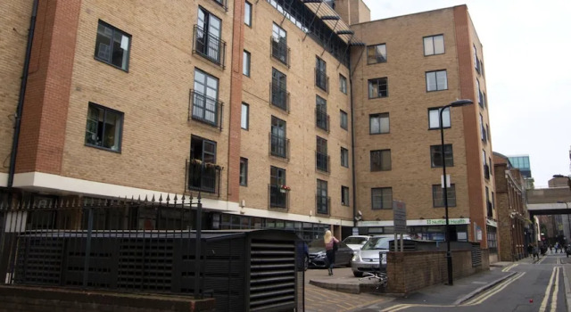 The Bateman's Shoreditch 2 Bed Flat by BaseToGo