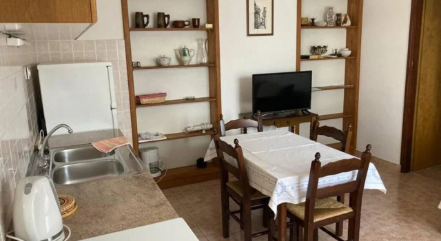 Charming 1-bed Apartment in Krk, Забронировать Апартаменты/квартира Отели Крка с парковкой, рядом с Krk Harbour, Парковка