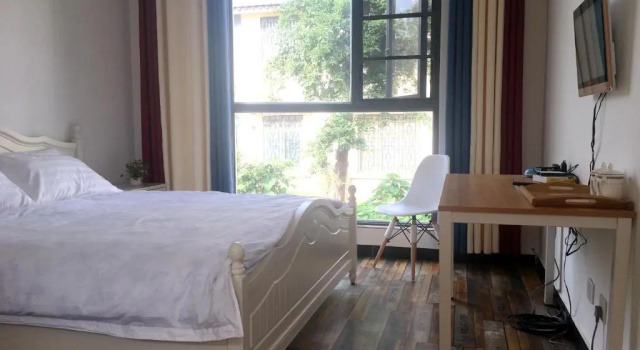 Двухместный номер Deluxe Kunming Stone Forest Homestay