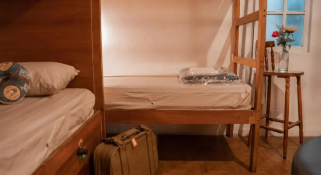 Кровать в общем номере Garoa Hostel Party Bar