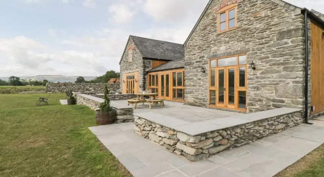 The Barn, Забронировать Дом для отпуска Виллы Коруэн, Вилла
