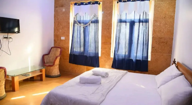 Golden Fort Resort LUXURY Camp, Забронировать Отель Отели штата Раджастхана с парковкой, Парковка