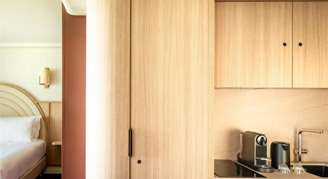 Семейный номер Standard Hotel Ventura Saint-Tropez, Tapestry Collection By Hilton