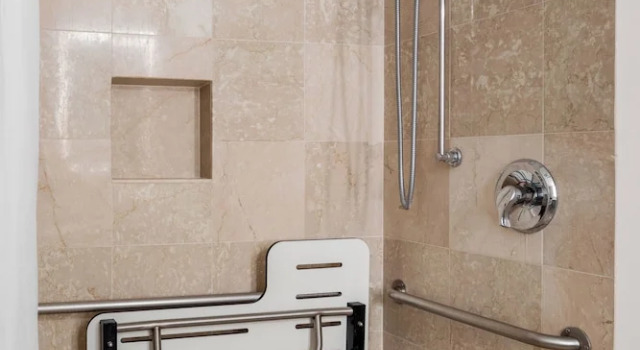Двухместный номер Standard с видом на бассейн Delray Sands Resort
