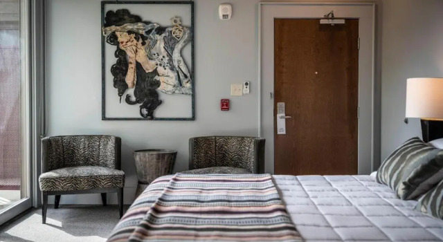 Номер Standard с балконом Hotel Broad Ripple