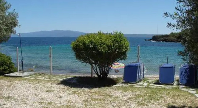 Gialaki, Prenota Hotel Pyrgadikia Aristotelis