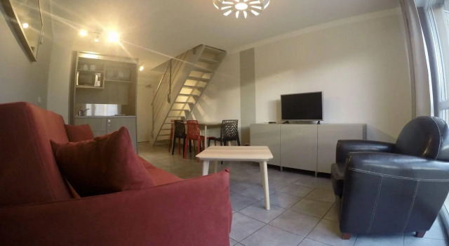 Hotel Le Cap, Varaa Hotelli Hotellit Rhône-Alpes uima-altaalla, Uima-allas