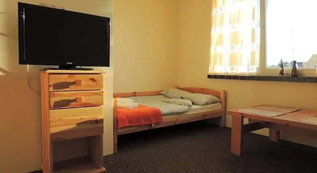 BoomerangHouse, Buchen Sie Hotel Psie Pole 